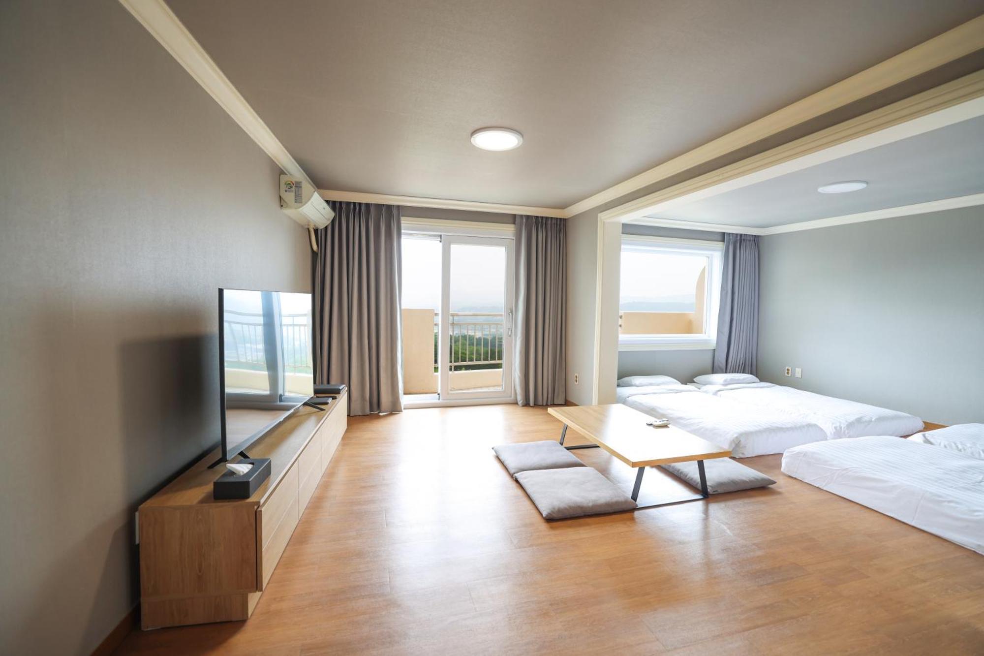 La Vie Dor Hotel And Resort, Trademark Collection By Wyndham Hwaseong Esterno foto