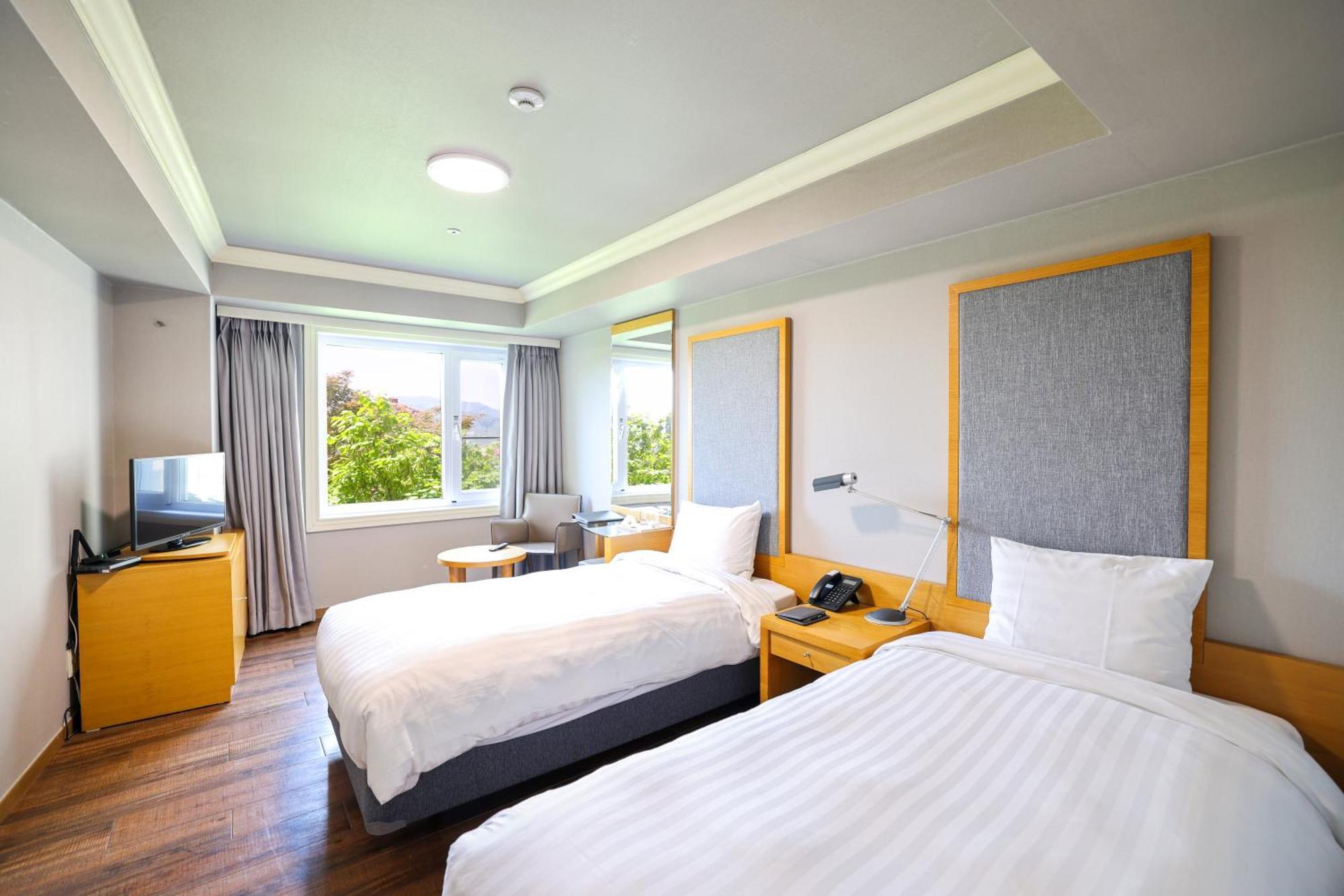 La Vie Dor Hotel And Resort, Trademark Collection By Wyndham Hwaseong Esterno foto